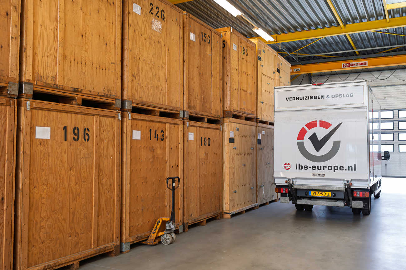 opslag met haal en brengservice